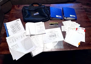 Pan Am International Flight Academy Instructor Lot 1990’s? FREE Shipping - Picture 1 of 19