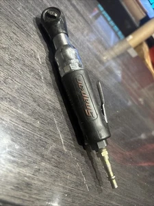 Snap On 1/4" Inch Drive Pneumatic Air Ratchet FAR2500 Wrench - Picture 1 of 2