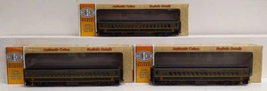 Con-Cor Assorted HO Canadian National Coach Passenger Cars [3]: 3009, 3041, 3066 - Picture 1 of 6