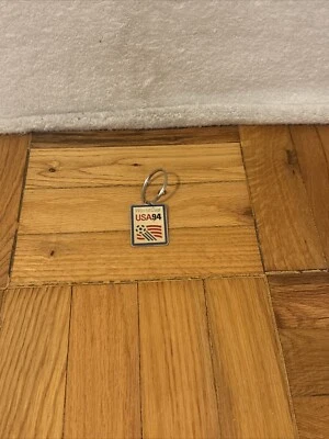 World Cup 🇺🇸  USA  94 KEYCHAIN ⚽️ Peter David Inc. FREE SHIP - Image 1 of 3