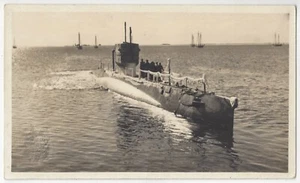 Submarino de la Armada Militar de la Primera Guerra Mundial de 1915 con hielo - FOTO REAL Postal de colección - Imagen 1 de 2