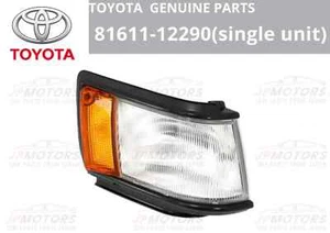 Toyota Genuine COROLLA LEVIN AE86 Corner Lens & Body Right 81611-12290 New - Picture 1 of 12