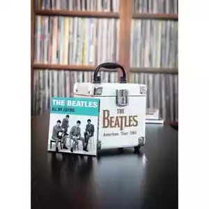 The Beatles 1964 All My Loving Single with Carrying Case SOLD OUT - Imagen 1 de 1