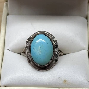 sterling silver Turquoise gem ring size 8 - Picture 1 of 11