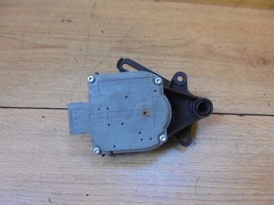 LAND ROVER FREELANDER 2005 HEATER FLAP ADJUSTER MOTOR W963900R / 6NN007626-01 - Image 1 of 3