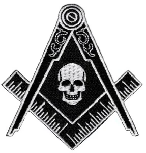 PARCHE BORDADO CON LOGOTIPO DE CALAVERA MASÓNICA NEGRA MASÓNICA BRÚJULA CUADRADA ALBAÑIL - Imagen 1 de 5