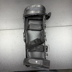 DonJoy Ajustador OA 3 Rodillera Soporte Osteoartritis Derecho Descargador Medial Hng - Imagen 1 de 3
