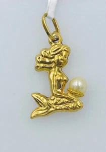 14k Gold Mermaid Pendant/ Charm with Pearl 1.6 gram Gold - Picture 1 of 4
