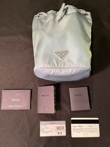 BORSA DA POLSO PRADA RE NYLON NUOVA CONFEZIONE PICCOLA BORSA DA POLSO PRADA 1NA369 TUTTA AUTENTICA