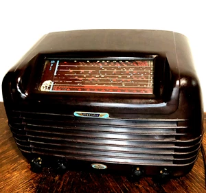 Vintage OPERATIC AIDA Bakelite RADIO Working - Picture 1 of 12