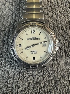 Timex Expedition Mens Watch Indiglo date analog stainless steel band new battery - Picture 1 of 5