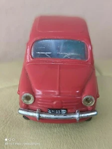 VINTAGE NOREV FIAT 600 TOY CAR MADE IN FRANCE 1/43 PLASTIC LES MINIATURES N 61 - Picture 1 of 12