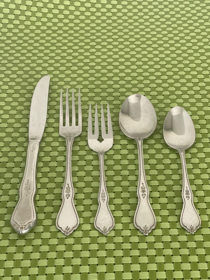 Oneida MORNING BLOSSOM Stainless Profile Burnished Flatware SMART CHOICE A73WU - Image 1 of 1