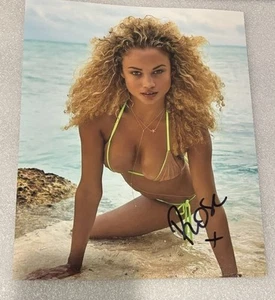 Rose Bertram Beautiful Sports Illustrated Signed Autographed 8x10 Photo - Picture 1 of 1
