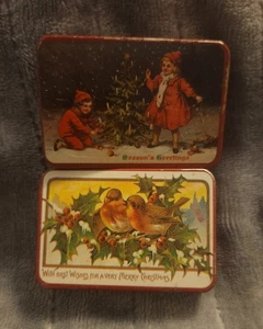 Vintage kleine Dose im Taschenformat "Season's Greetings", Kinder mit Weihnachtsbaum - Bild 1 von 6