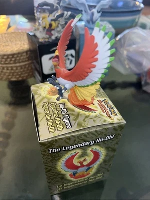 Figura Promocional Ho-Oh Pokemon HeartGold Versión Pre-orden Edición Limitada Foto 1 de 3