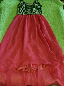 Speechless girls sz. 10 black striped pink skirt dress. Beautiful, pretty detail - Picture 1 of 9