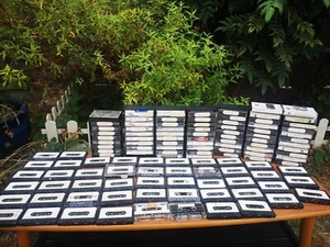 Telephone International Media LTD 80s Radio TV phone in Loop 100x cassette tapes - Picture 1 of 12