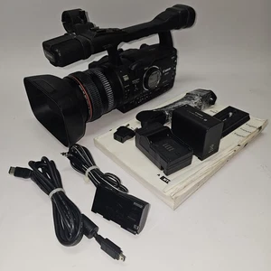 Canon XH A1 A Camcorder MiniDV 3CCD Tested Working W/ Carry Bag Charger & Manual - Picture 1 of 16