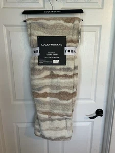 NEW Lucky Brand Feather Knit Throw Blanket 50x70 Inches - Picture 1 of 6
