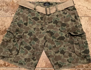 VINTAGE Y2K GRUNGE AMERICAN EAGLE DUCK CAMO RIP STOP CARGO SHORTS ( MENS 33 ) - Picture 1 of 9