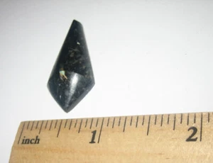 RARE! POLISHED 32mm x 16mm x 7mm HIGH AUTHENTIC NUUMMITE STONE CABOCHON 4.9g *AA - Picture 1 of 24