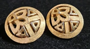 Pendientes de clip Trifari corona vintage  - Imagen 1 de 5