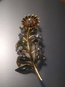 Vintage Gold Toned Enameled Sunflower Pin w/Rhinestones & Faux Pearl - STUNNING - Picture 1 of 2
