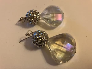 Pendientes perforados vintage Estate cuentas transparentes con diamantes de imitación - Imagen 1 de 2