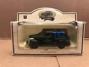 LLEDO 1937 Chevrolet Pickup STANARD OIL RPM Motor Oil Diecast model - Picture 1 of 7