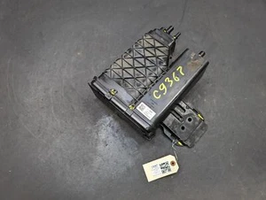 Fuel Vapor Canister 6.2L 2017 Cadillac Escalade ESV 84106547 2018 2019 2020 2021 - Picture 1 of 11