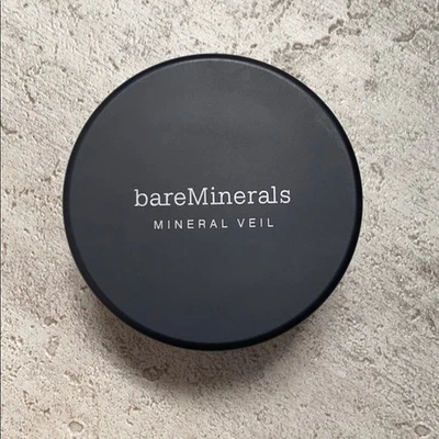 New BareMinerals Hydrating Mineral Veil 6g Finishing Powder - Image 1 of 2