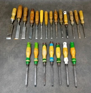 Job Lot of 21 Vintage Wood Chisels - Picture 1 of 20