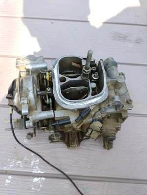Carburetor USED SOLD AS-IS WORKED WHEN PULLED fits 88-90 Toyota Pickup 2.4L-L4 - Image 1 of 4