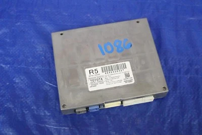 2015 LEXUS RC-F 5.0L V8 OEM FACTORY TELEMATICS TRANSCEIVER MODULE ASSEMBLY #1086 - Image 1 of 4