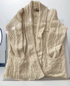 Carraig Donn 100% Merino Wool cardigan Sweater Women small Ivory made in Ireland - Picture 1 of 4