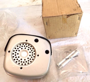 BRIGGS & STRATTON SILENCIADOR TONO BAJO 4 GO CARTS CULTIVADORES SOPLADORES DE NIEVE 494585 - Imagen 1 de 2