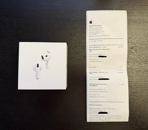 AirPods 4 with Active Noise Cancellation - MXP93LL/A - Photo 1 sur 3