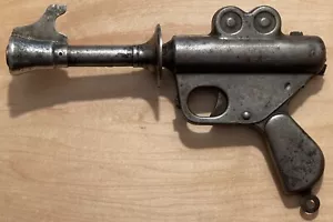 VINTAGE 1934 DAISY BUCK ROGERS ATOMIC PISTOL SPACE TOY RAY POP GUN STILL WORKS - Picture 1 of 4