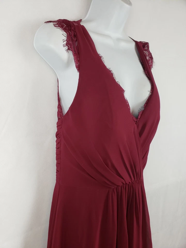 Vestido longo Hailey Paige Occasions formatura dama de honra tamanho 6 renda borgonha em excelente estado usado - Imagem 1 de 4