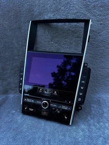 15-19 INFINITI Q50 RADIO CD HEAT AC RECEIVER NAVIGATION SCREEN BEZEL ID 253914HB - Picture 1 of 4