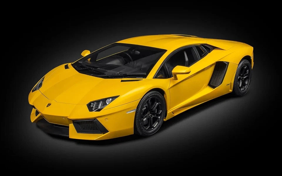POCHER HK119 1/8 Lamborghini Aventador LP 700-4 Giallo Orion