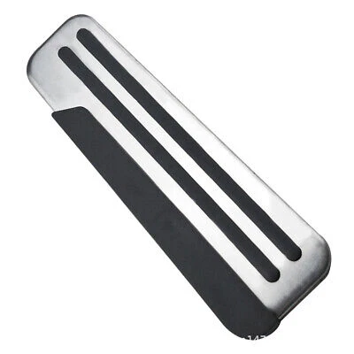 Conjunto reposapiés original Nissan 67840-4GF1A Foto 1 de 1