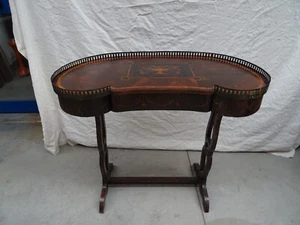 Tavolino a fagiolo palissandro intarsiato Carlo X prima metà 1800 da restaurare - Foto 1 di 17