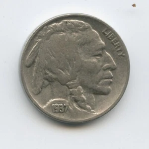 1937-P Buffalo Nickel 5 Cents - XF - Picture 1 of 2