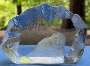 Signed Mats Jonasson Seal Paperweight Sculpture - Picture 1 of 3