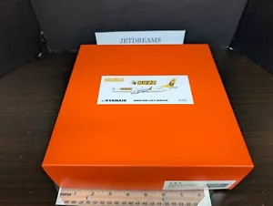 1/200 BUZZ BY RYANAIR BOEING 737 MAX 8 2020'S COLORS SP-RZC JC WINGS - Picture 1 of 10