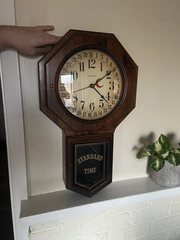 Vintage Verichron Pendulum Wall Clock Standard Time Red Crescent Moon Hand Cover