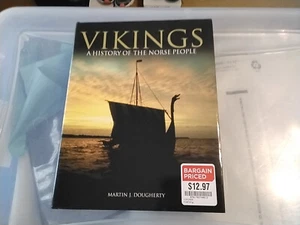 VIKINGS by MARTIN J DOUGHERTY - A HISTORY OF THE NORSE PEOPLE - HARDCOVER lau4 - Picture 1 of 8