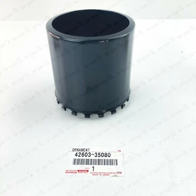 NEW GENUINE TOYOTA 85-90 LAND CRUISER 4RUNNER FRONT WHEEL CENTER HUB CAP COVER - Image 1 of 4